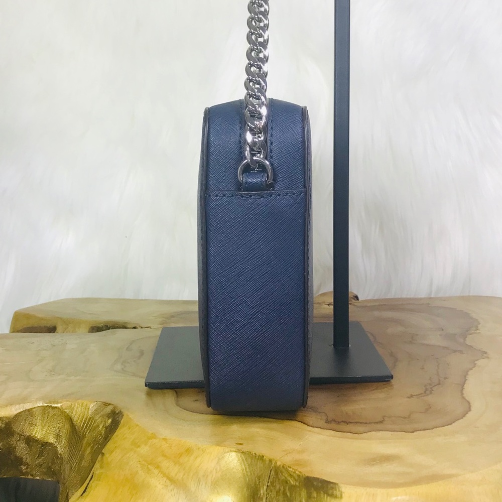 Michael Kors Jet Set Item Crossbody Bag - Picture 3 of 8